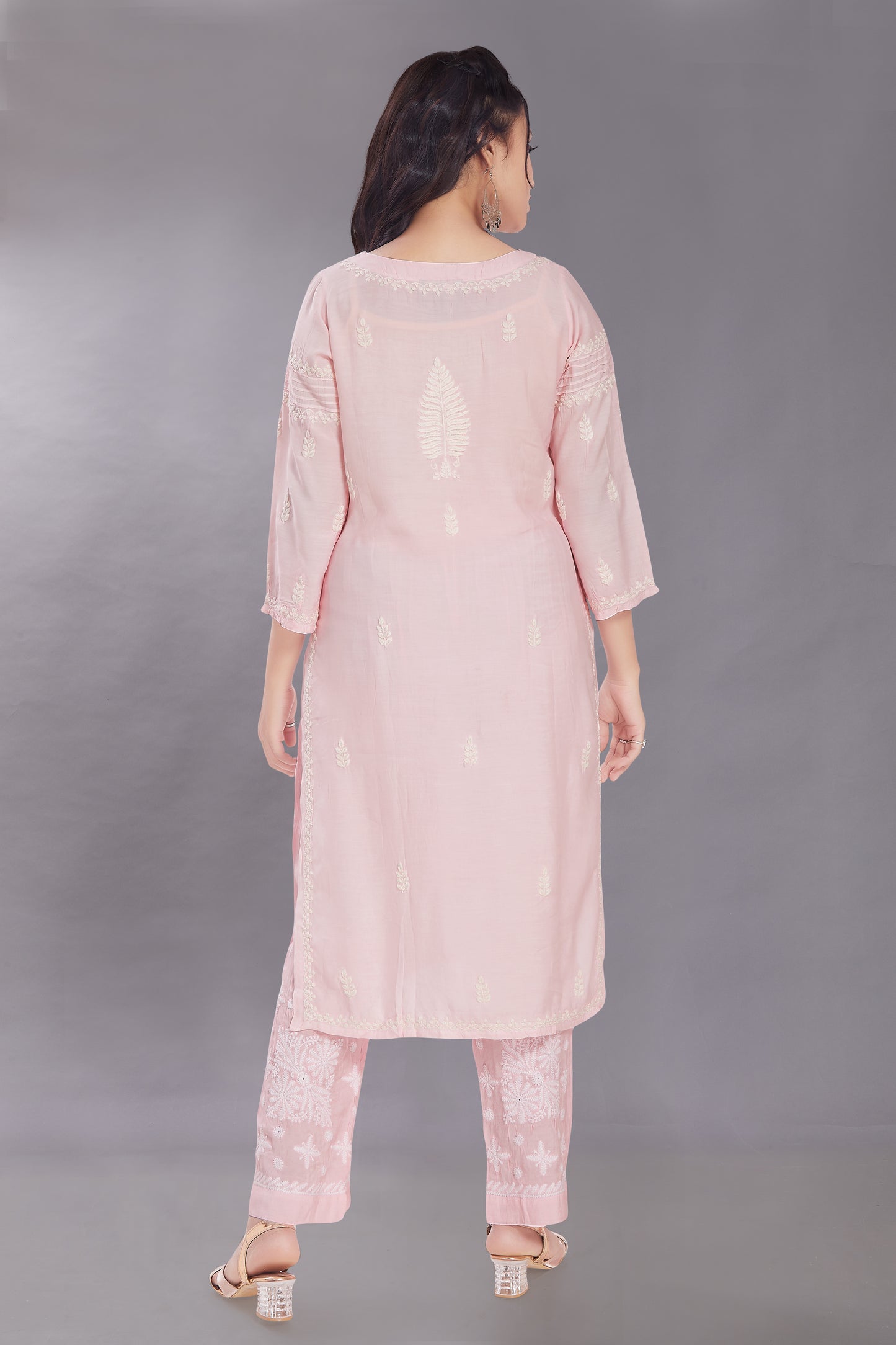 Inaya Blush Pink Muzlin Kurti Set.