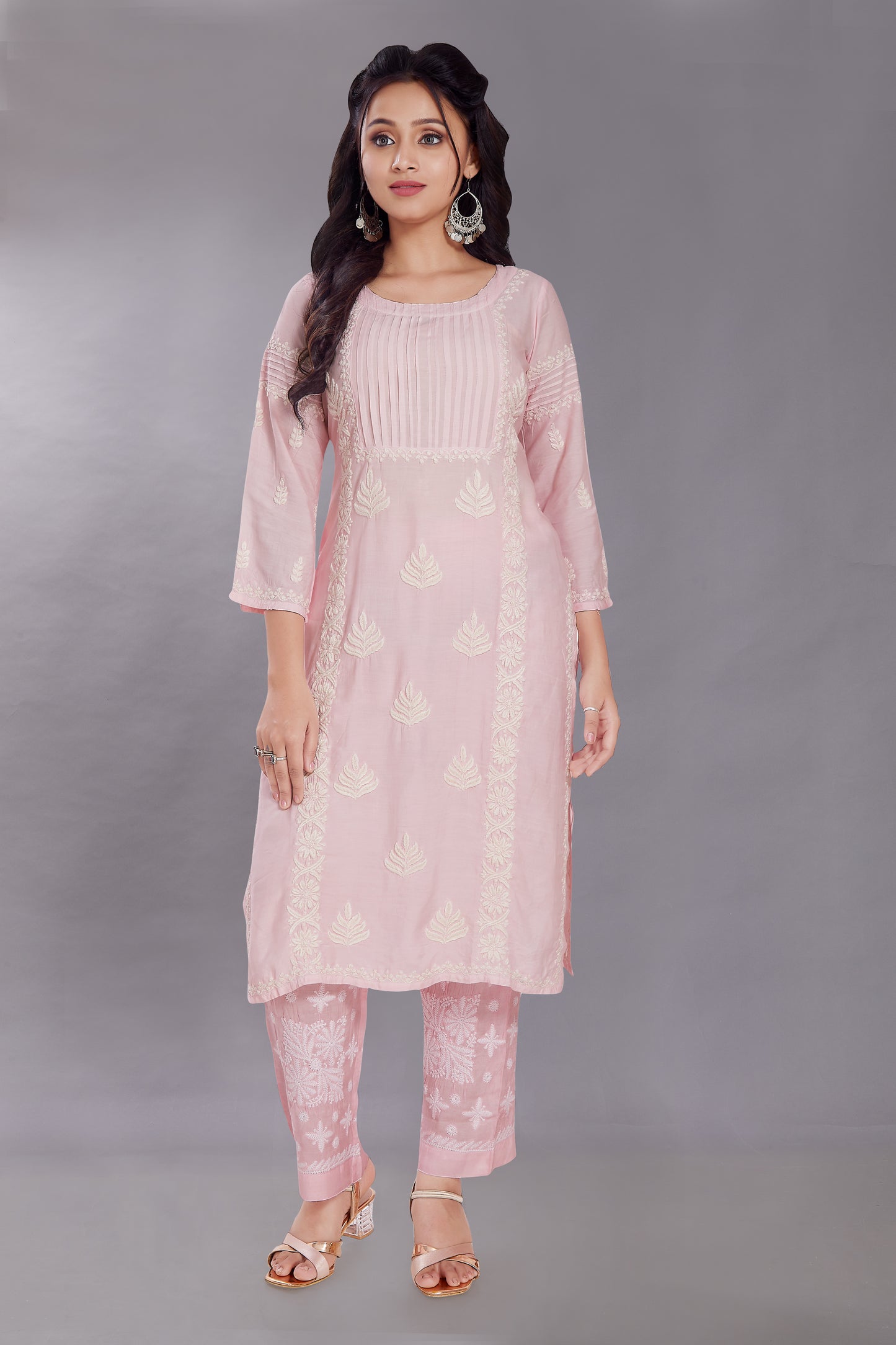 Inaya Blush Pink Muzlin Kurti Set.