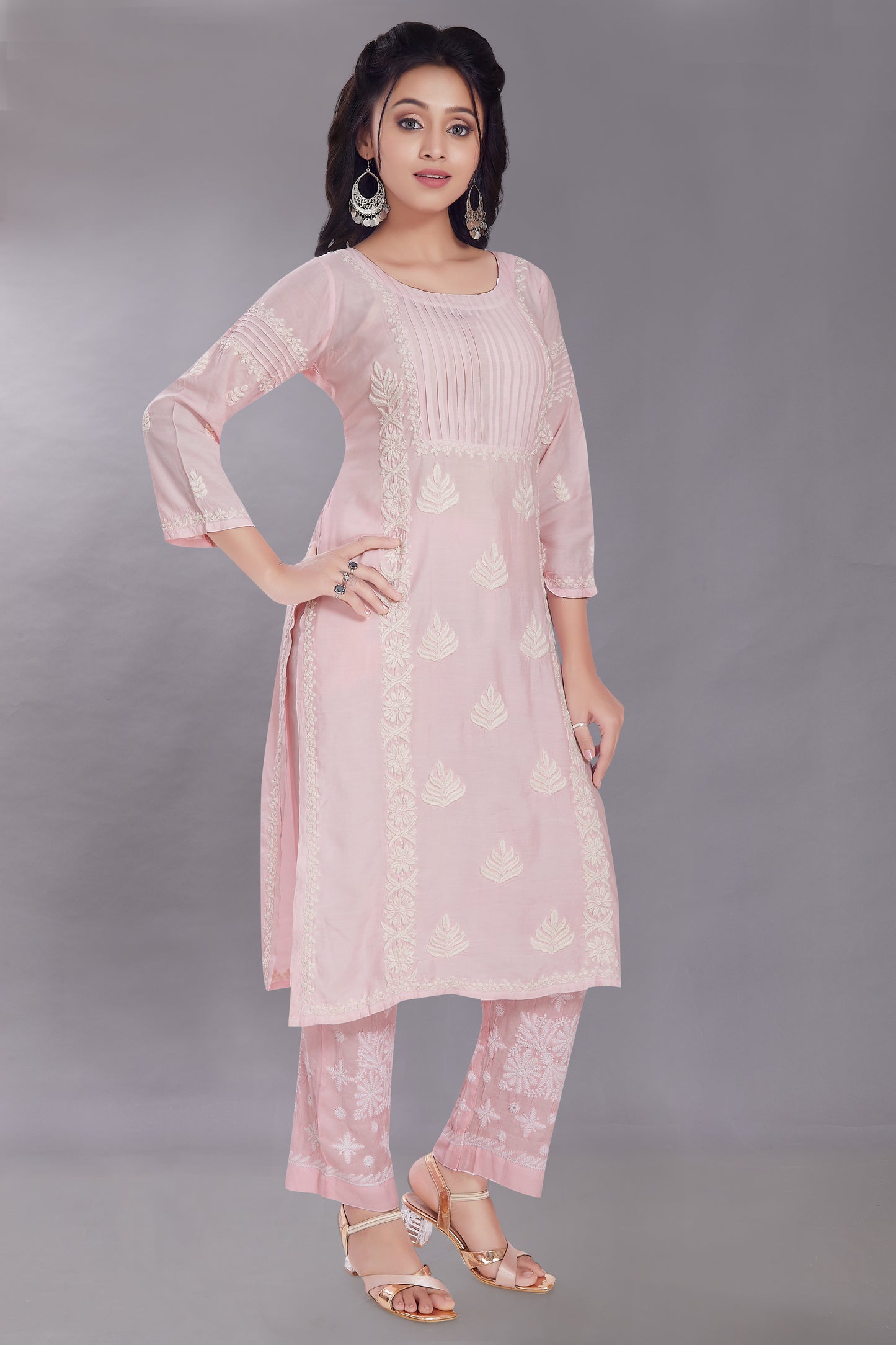 Inaya Blush Pink Muzlin Kurti Set.